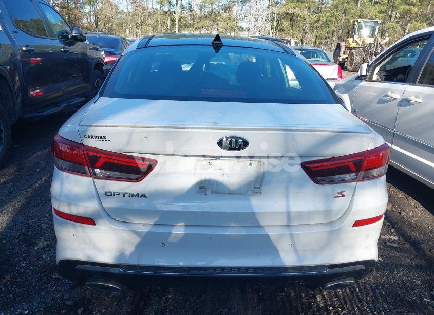 Photo 16 of 2019 Kia Optima S (VIN 5XXGT4L33KG371724)