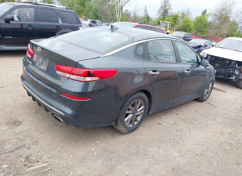 Photo 4 of 2020 Kia Optima LX (VIN 5XXGT4L33LG382160)
