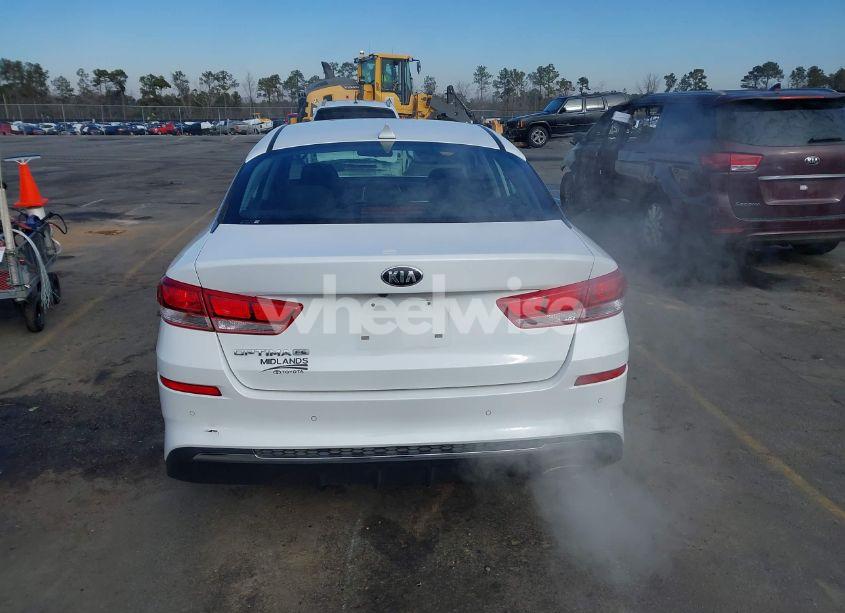 Photo 16 of 2020 Kia Optima LX (VIN 5XXGT4L33LG382336)