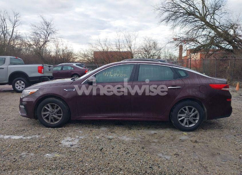 Photo 14 of 2020 Kia Optima LX (VIN 5XXGT4L33LG383504)