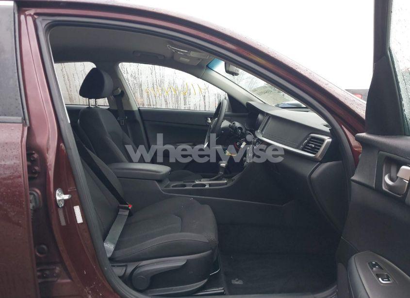 Photo 5 of 2020 Kia Optima LX (VIN 5XXGT4L33LG383504)