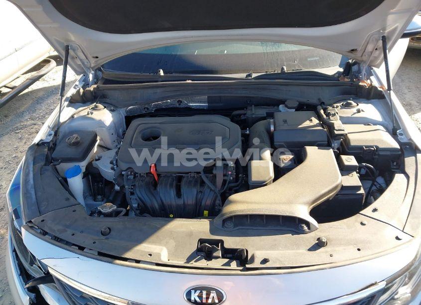 Photo 10 of 2020 Kia Optima LX (VIN 5XXGT4L33LG432037)
