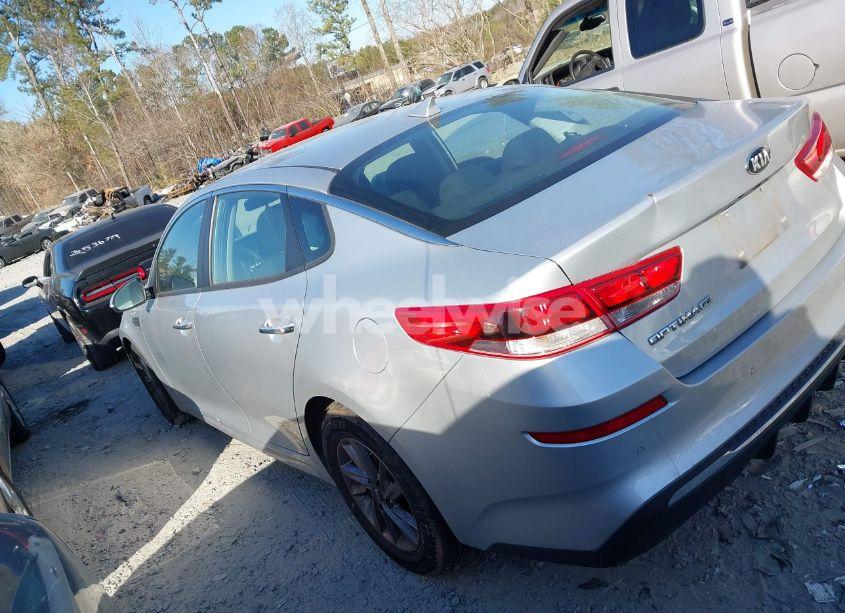 Photo 14 of 2020 Kia Optima LX (VIN 5XXGT4L33LG432037)