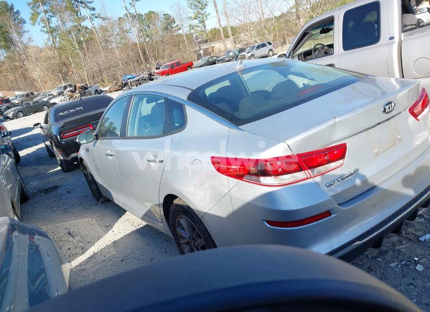 Photo 3 of 2020 Kia Optima LX (VIN 5XXGT4L33LG432037)