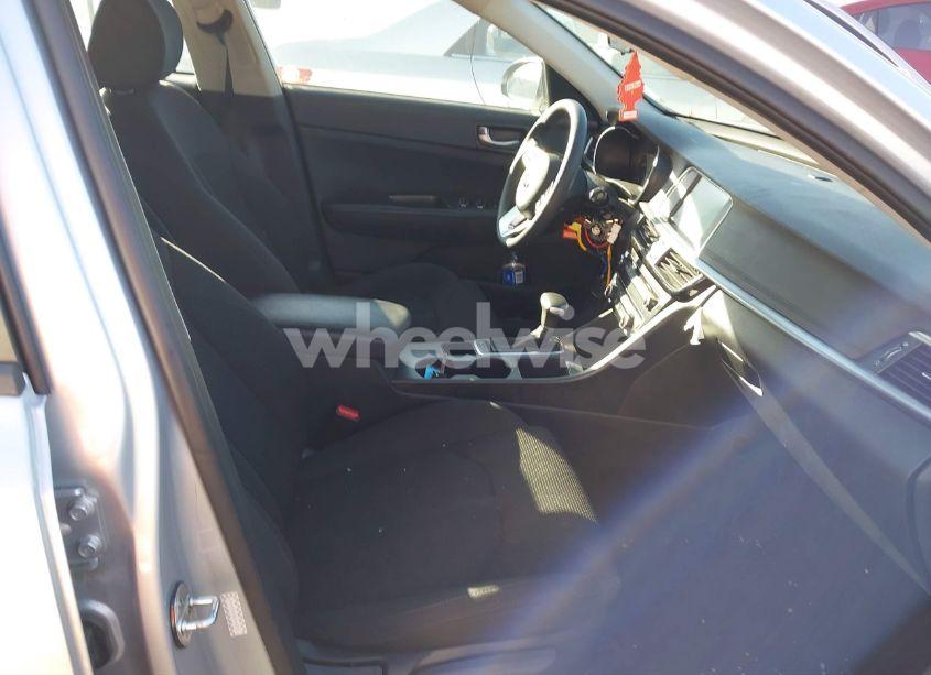 Photo 5 of 2020 Kia Optima LX (VIN 5XXGT4L33LG432037)