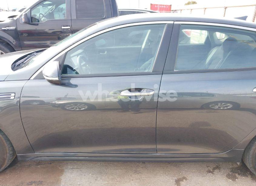 Photo 14 of 2020 Kia Optima LX (VIN 5XXGT4L33LG436122)