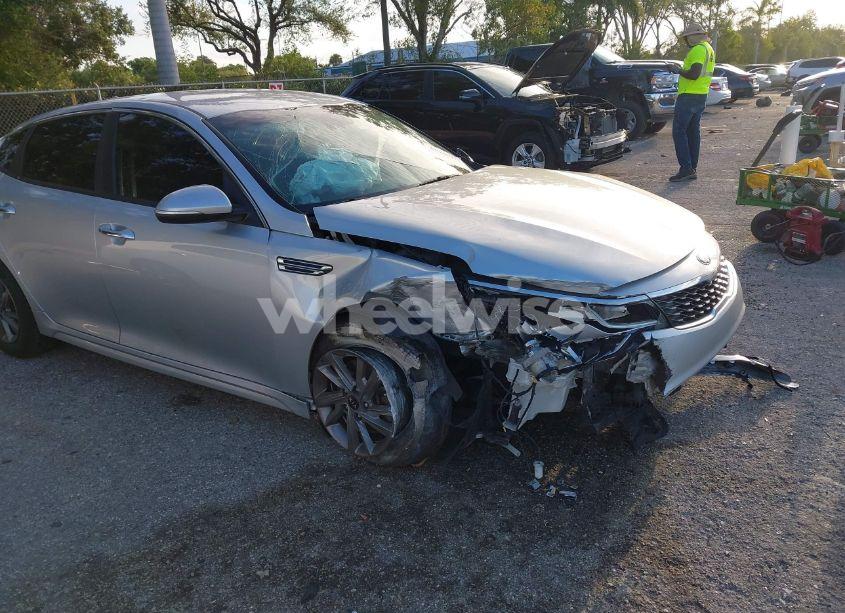 Photo 16 of 2020 Kia Optima LX (VIN 5XXGT4L33LG438808)