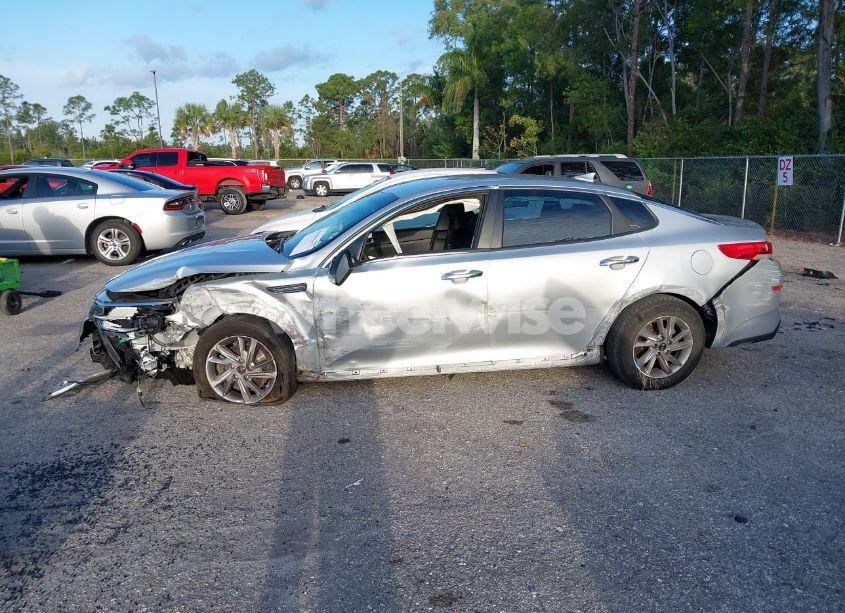 Photo 18 of 2020 Kia Optima LX (VIN 5XXGT4L33LG438808)