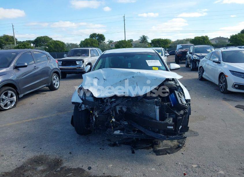 Photo 13 of 2020 Kia Optima LX (VIN 5XXGT4L33LG439702)