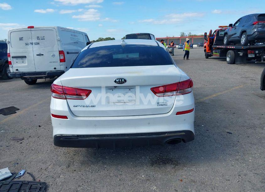 Photo 17 of 2020 Kia Optima LX (VIN 5XXGT4L33LG439702)