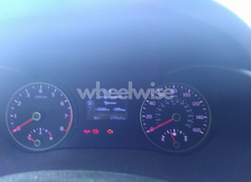 Photo 7 of 2016 Kia Optima LX (VIN 5XXGT4L34GG009389)