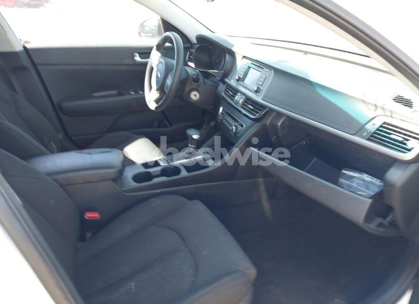 Photo 5 of 2016 Kia Optima LX (VIN 5XXGT4L34GG016620)