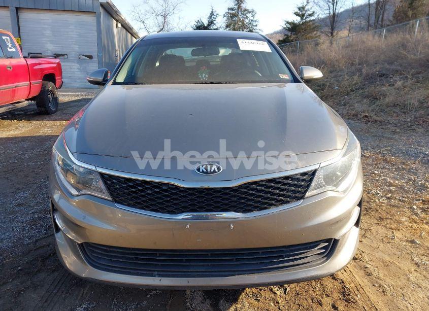 Photo 13 of 2016 Kia Optima LX (VIN 5XXGT4L34GG089664)