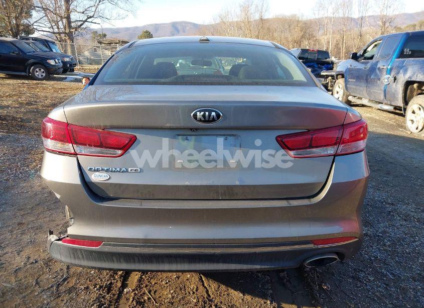 Photo 17 of 2016 Kia Optima LX (VIN 5XXGT4L34GG089664)