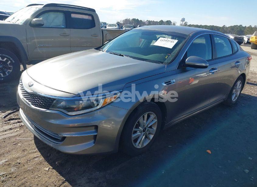 Photo 2 of 2016 Kia Optima LX (VIN 5XXGT4L34GG098140)