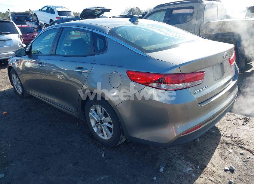 Photo 3 of 2016 Kia Optima LX (VIN 5XXGT4L34GG098140)