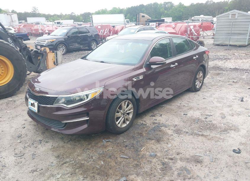 Photo 2 of 2016 Kia Optima LX (VIN 5XXGT4L34GG104955)