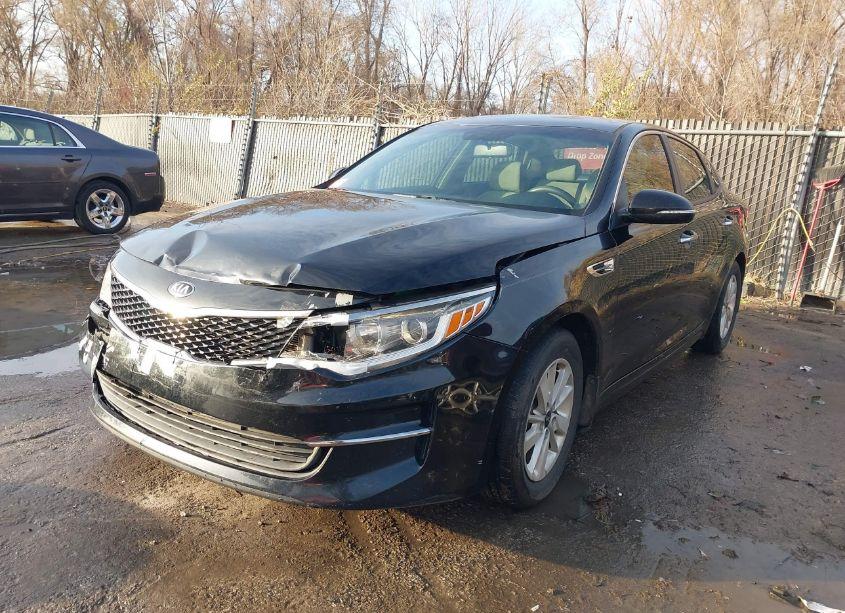 Photo 2 of 2016 Kia Optima LX (VIN 5XXGT4L34GG111646)