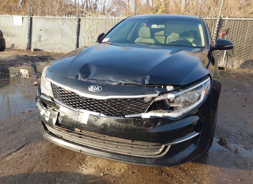 Photo 6 of 2016 Kia Optima LX (VIN 5XXGT4L34GG111646)