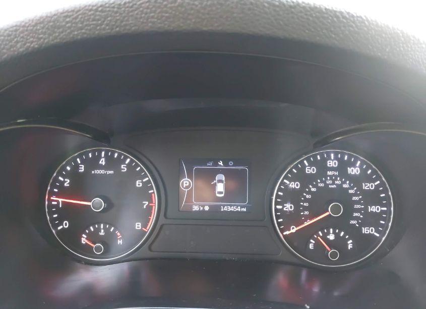 Photo 7 of 2016 Kia Optima LX (VIN 5XXGT4L34GG111646)