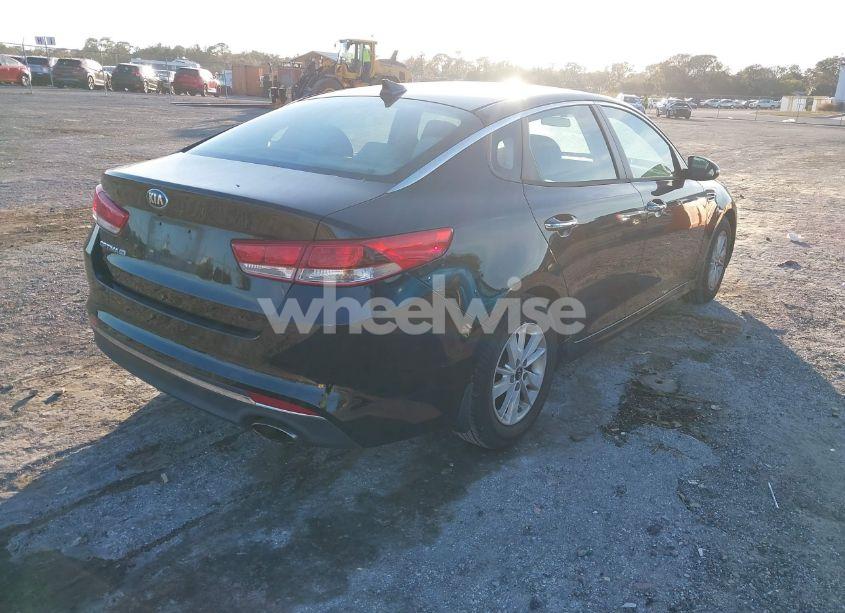 Photo 4 of 2016 Kia Optima LX (VIN 5XXGT4L34GG117107)