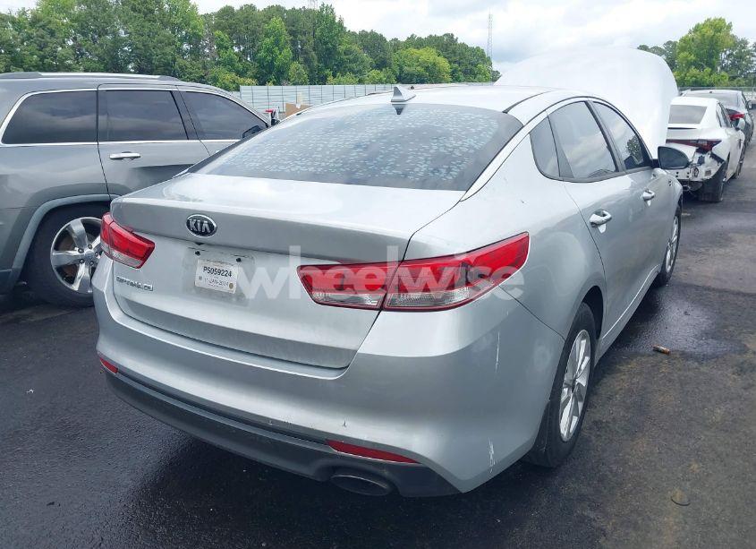 Photo 4 of 2017 Kia Optima LX (VIN 5XXGT4L34HG122891)