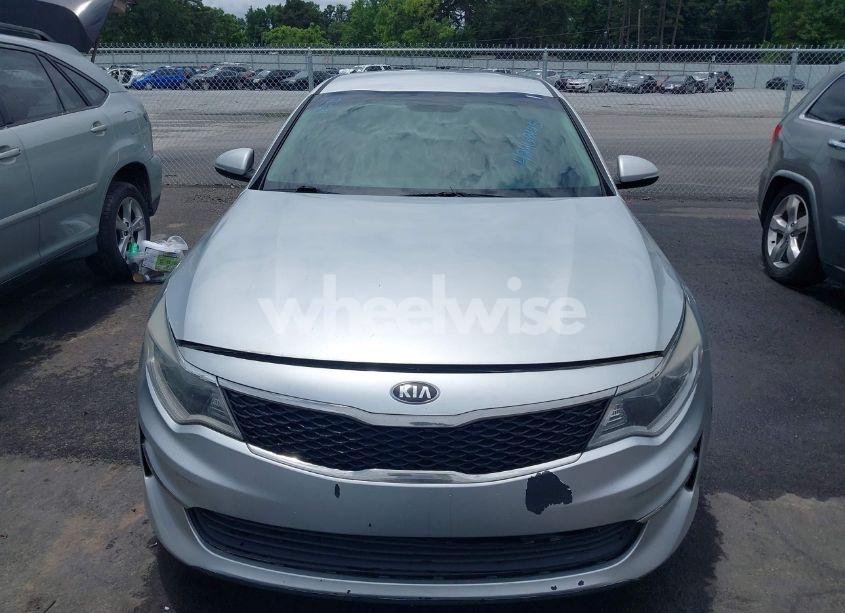 Photo 6 of 2017 Kia Optima LX (VIN 5XXGT4L34HG122891)
