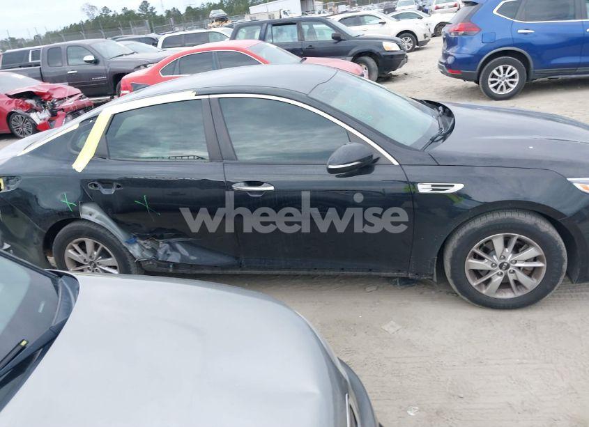 Photo 13 of 2017 Kia Optima LX (VIN 5XXGT4L34HG152599)