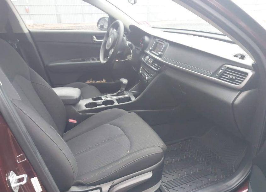 Photo 5 of 2017 Kia Optima LX (VIN 5XXGT4L34HG162064)