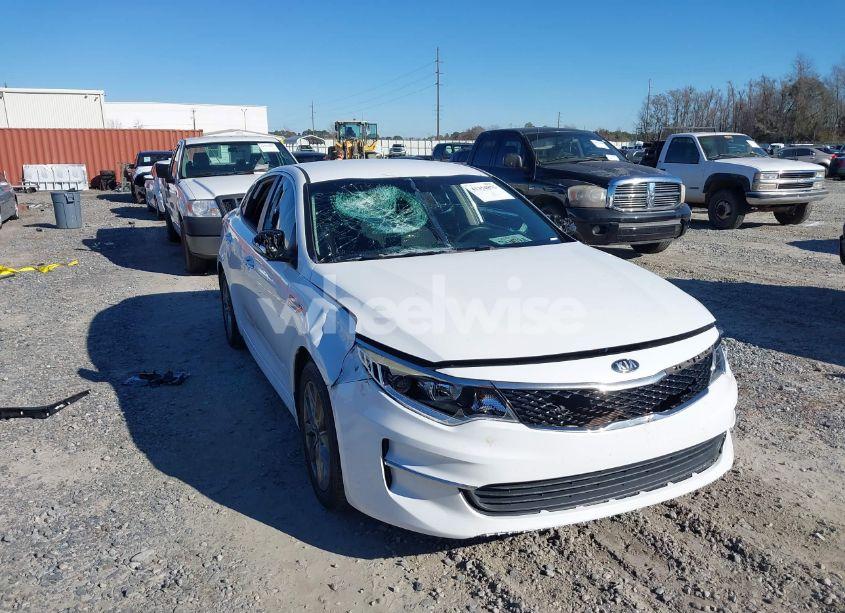 Photo 6 of 2017 Kia Optima LX (VIN 5XXGT4L34HG171265)