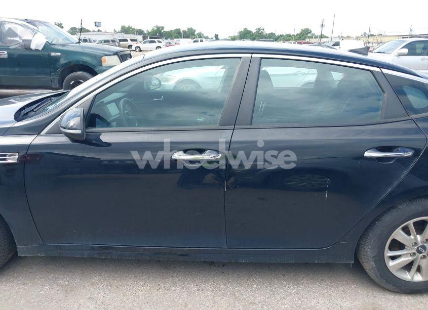 Photo 14 of 2018 Kia Optima LX (VIN 5XXGT4L34JG183535)