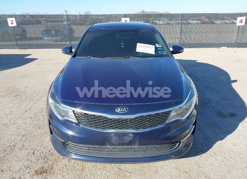 Photo 12 of 2018 Kia Optima LX (VIN 5XXGT4L34JG216999)