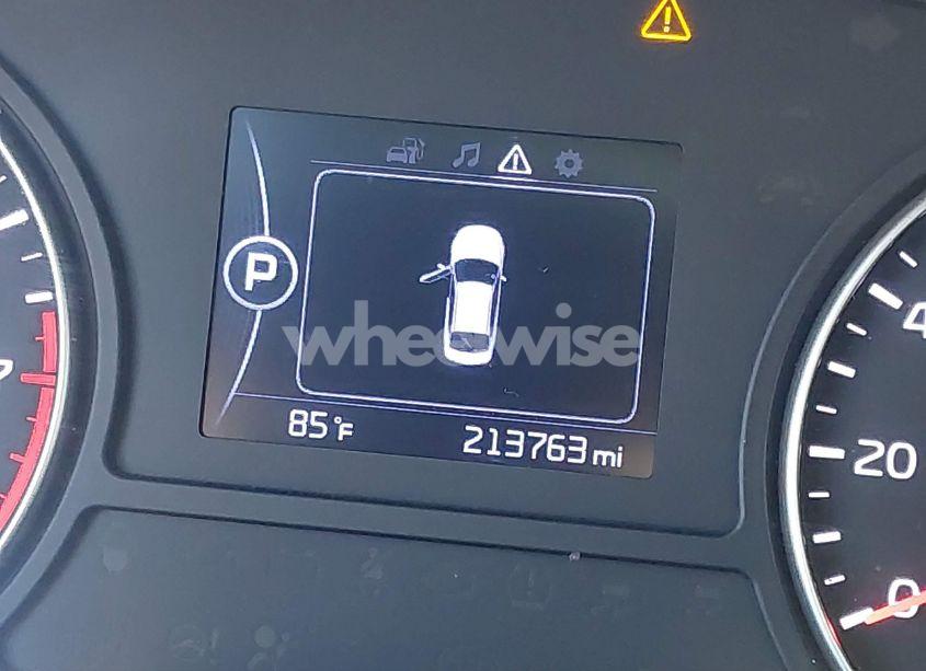 Photo 15 of 2018 Kia Optima LX (VIN 5XXGT4L34JG216999)