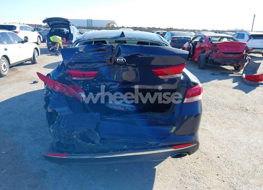 Photo 16 of 2018 Kia Optima LX (VIN 5XXGT4L34JG216999)