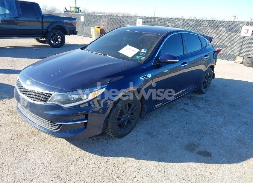Photo 2 of 2018 Kia Optima LX (VIN 5XXGT4L34JG216999)