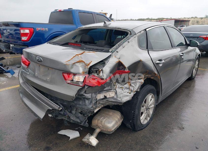 Photo 6 of 2018 Kia Optima LX (VIN 5XXGT4L34JG228375)