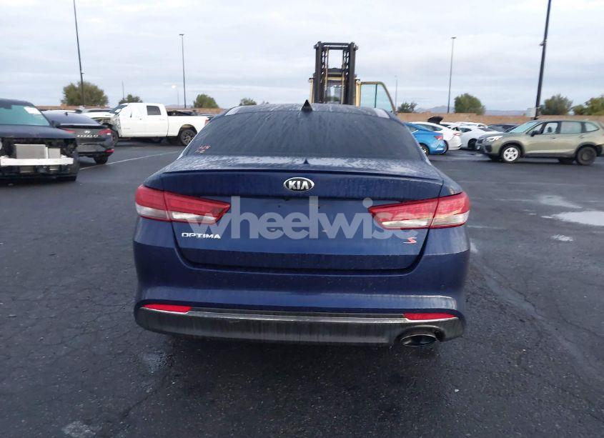 Photo 16 of 2018 Kia Optima S (VIN 5XXGT4L34JG249369)