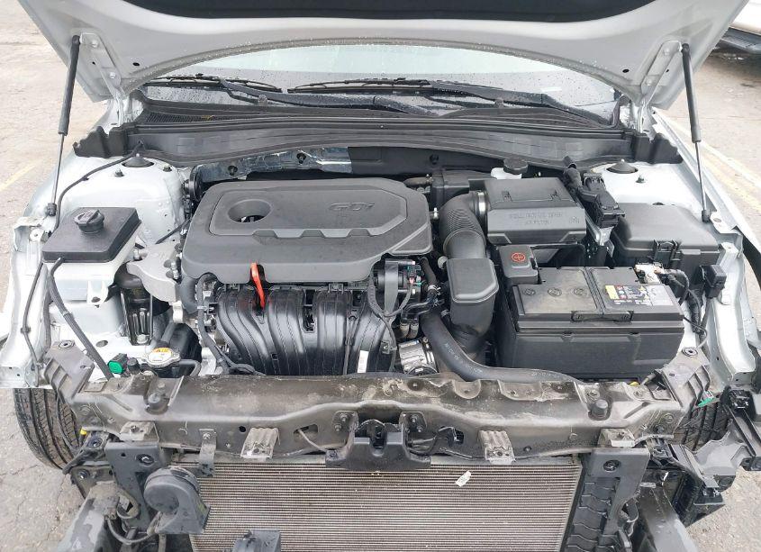 Photo 10 of 2018 Kia Optima LX (VIN 5XXGT4L34JG251364)