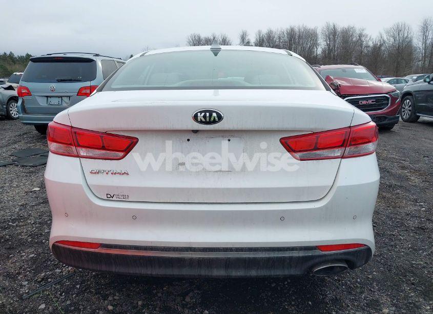 Photo 16 of 2018 Kia Optima LX (VIN 5XXGT4L34JG251445)