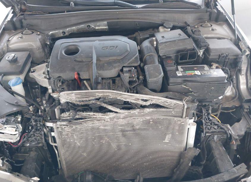 Photo 10 of 2018 Kia Optima LX (VIN 5XXGT4L34JG251557)