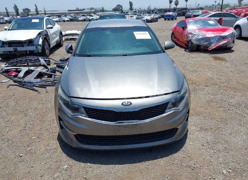 Photo 12 of 2018 Kia Optima LX (VIN 5XXGT4L34JG266575)