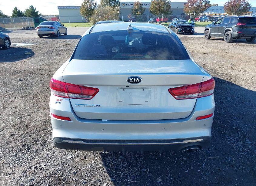 Photo 16 of 2019 Kia Optima LX (VIN 5XXGT4L34KG276864)