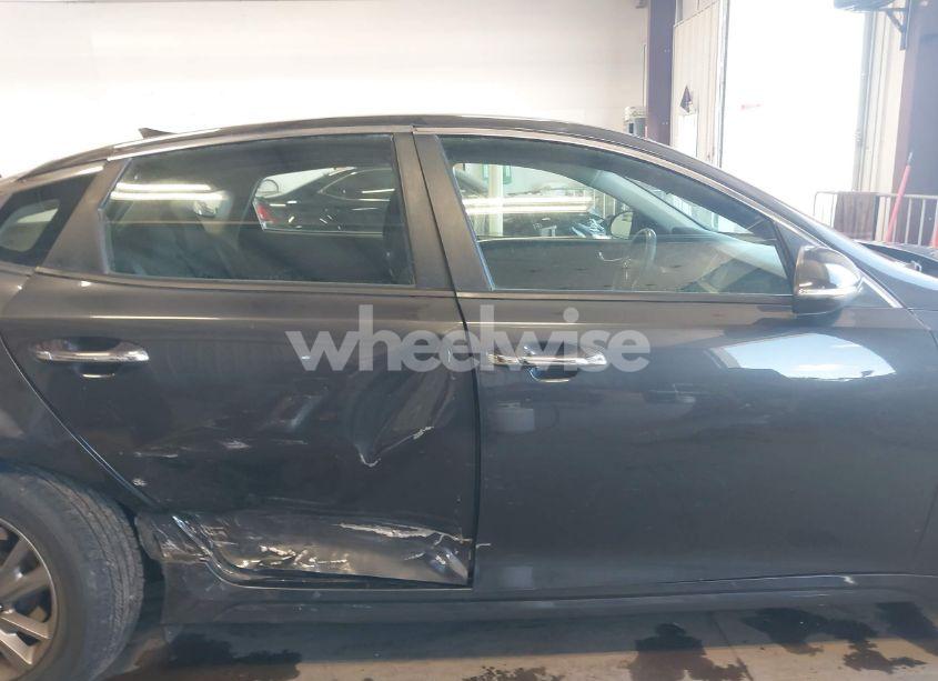 Photo 13 of 2019 Kia Optima LX (VIN 5XXGT4L34KG287749)