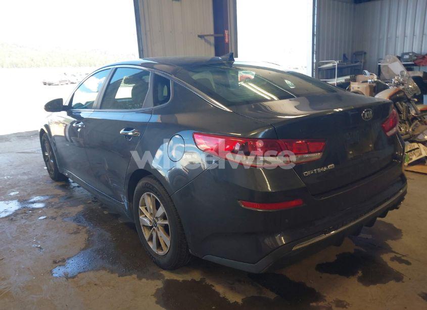 Photo 3 of 2019 Kia Optima LX (VIN 5XXGT4L34KG287749)