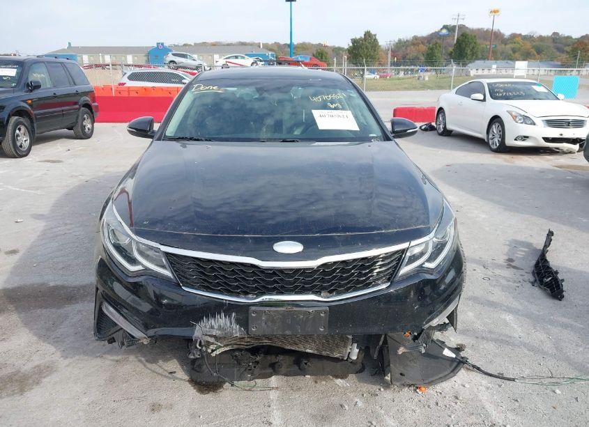 Photo 11 of 2019 Kia Optima S (VIN 5XXGT4L34KG295852)