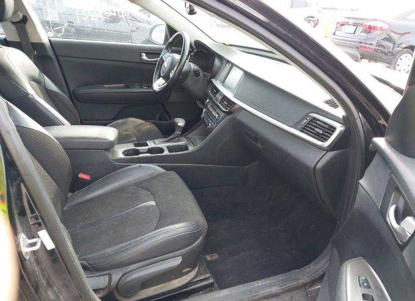 Photo 5 of 2019 Kia Optima S (VIN 5XXGT4L34KG295852)