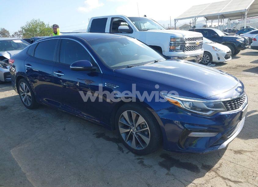 Photo 13 of 2019 Kia Optima S (VIN 5XXGT4L34KG296578)