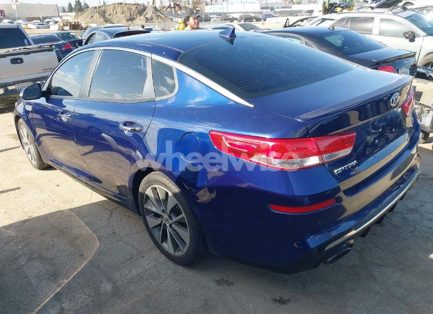 Photo 3 of 2019 Kia Optima S (VIN 5XXGT4L34KG296578)