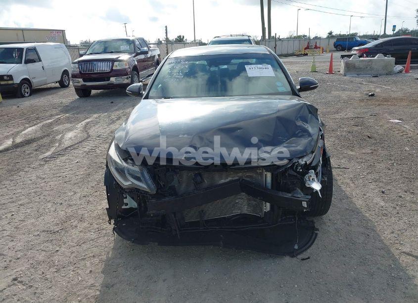 Photo 6 of 2019 Kia Optima LX (VIN 5XXGT4L34KG297858)