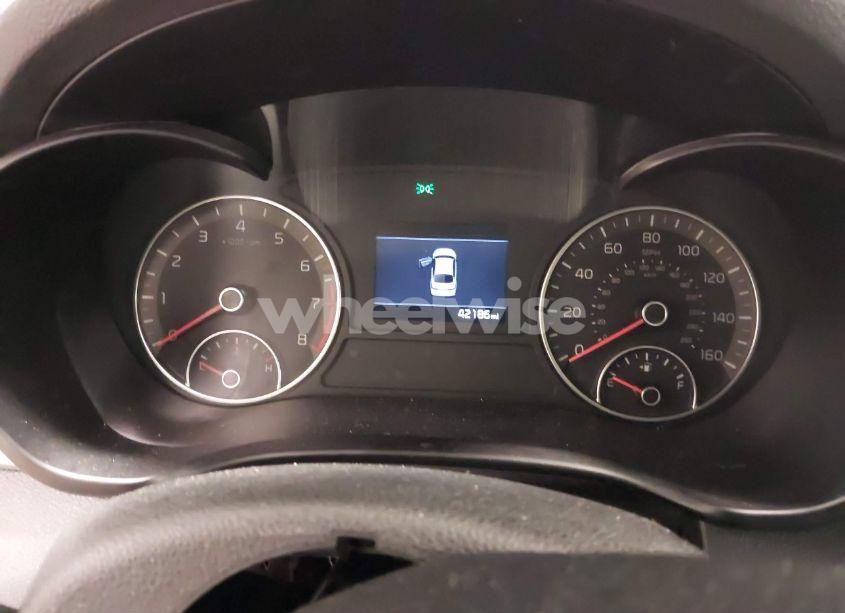 Photo 7 of 2019 Kia Optima LX (VIN 5XXGT4L34KG299478)